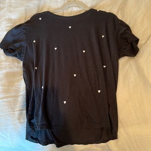 Sundry by Evereve black with white hearts tee